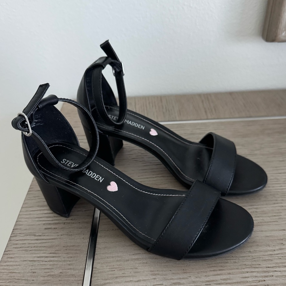 Steve Madden Black Kids Dress Shoes